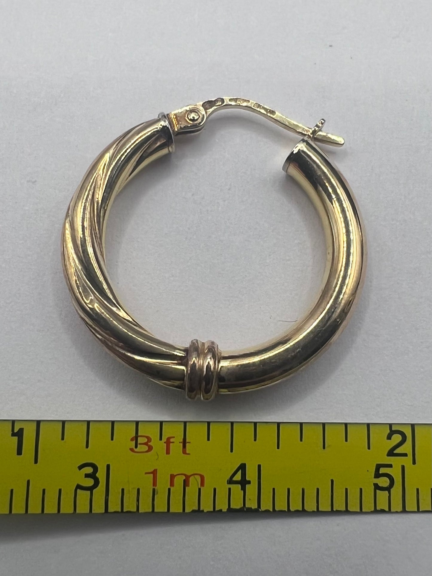 Italian 9ct Yellow Gold Patterned Hoop Earrings • 1.82 Grams
