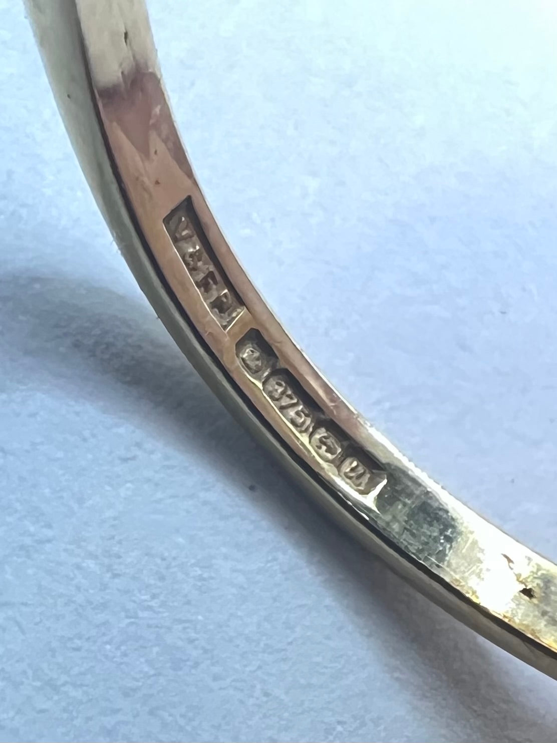Vintage 9ct Yellow Gold Crossover Diamond Ring - O