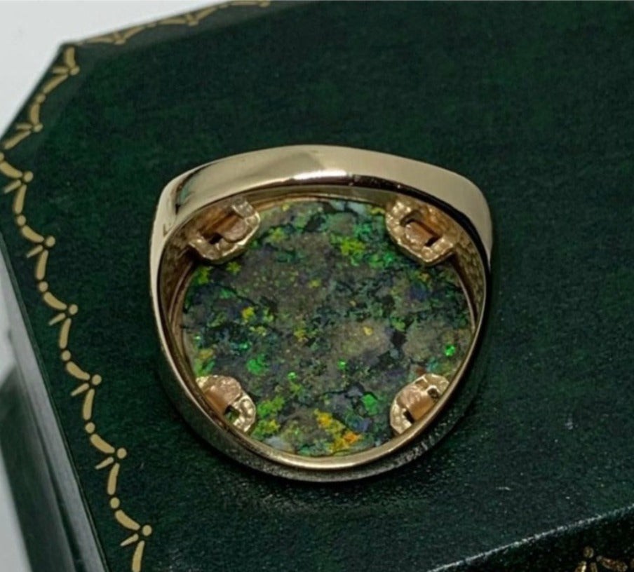 Unique Opal Set 9ct Half Sovereign Mount - S