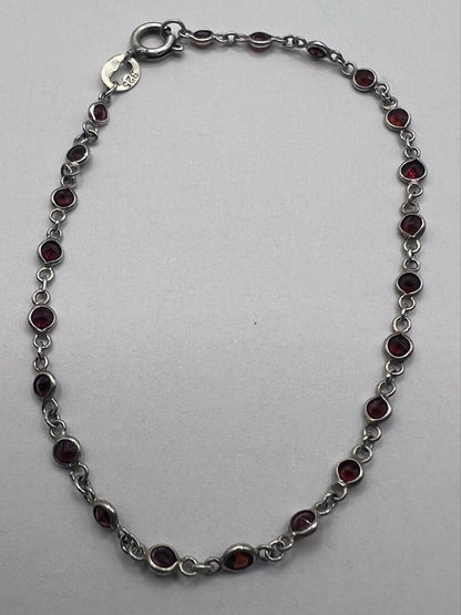 Quality 925 Sterling Silver Garnet Set Bracelet - 1.45 Grams - 7 Inch
