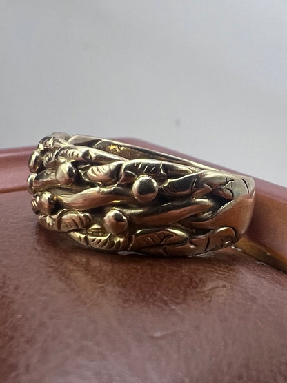 Vintage 9ct Yellow Gold Keeper Ring - O