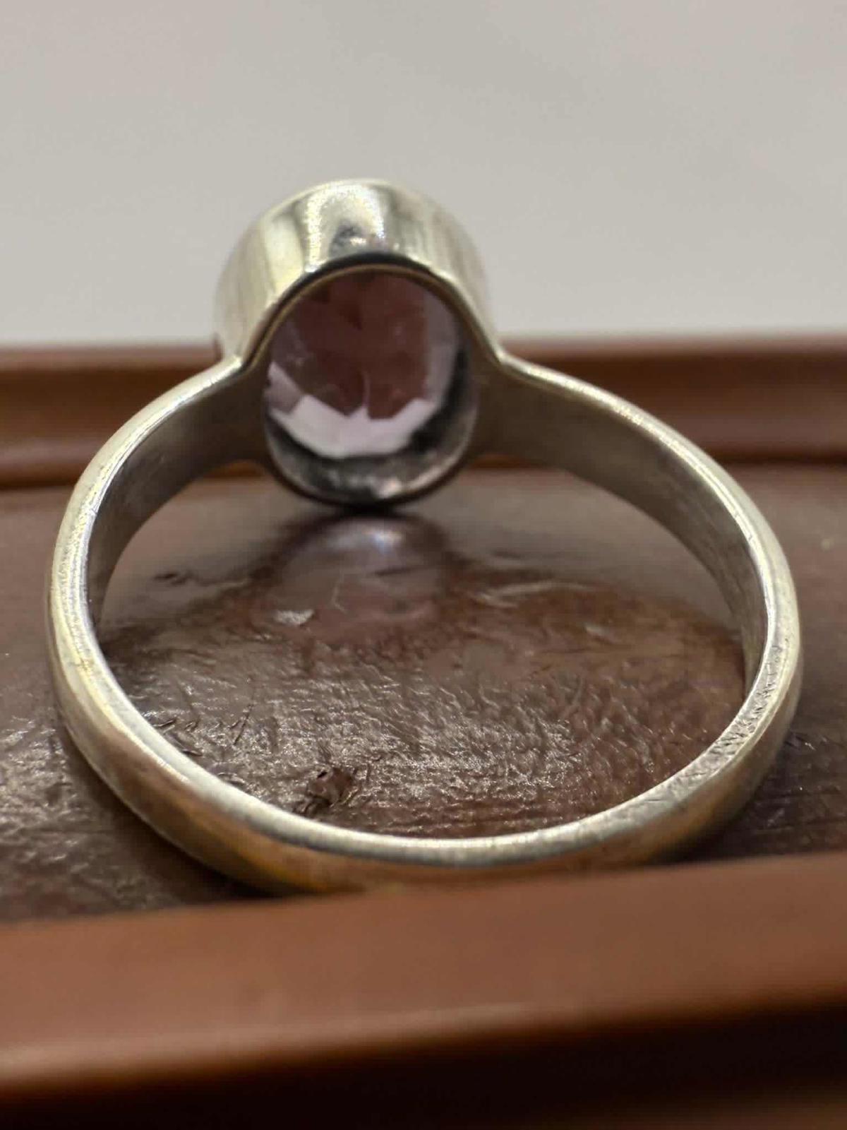 Quality 925 Sterling Silver Amethyst Set Ring • Size - M • 2.66 Grams