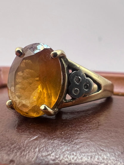 Quality 9ct Yellow Gold Citrine & Diamond Ring - O