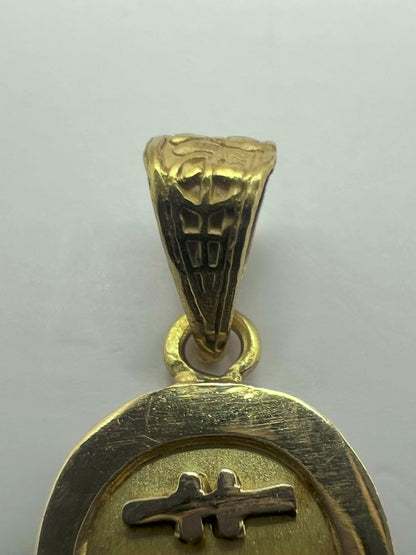 Quality 18ct Yellow Gold Egyptian Pendant • 2.85 Grams