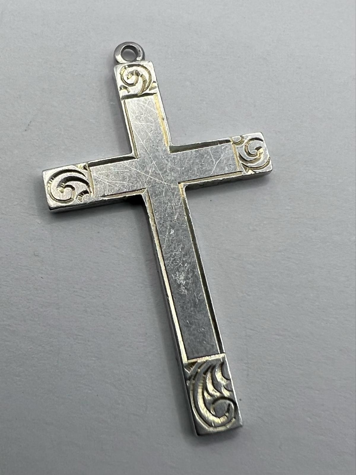 Vintage 925 Sterling Silver Cross Charm - 2.70 Grams