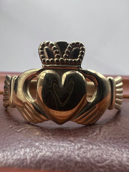 Genuine 9ct Yellow Gold Irish Claddagh Ring - Y