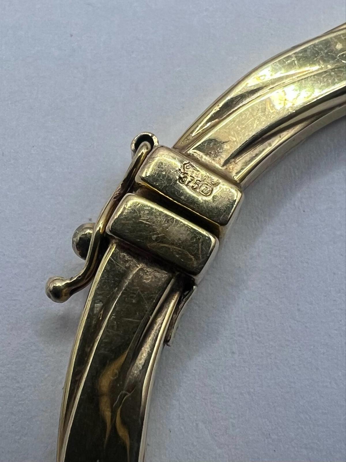 Vintage 9ct Italian Gold UnoAErre Bangle • 8.13 Grams