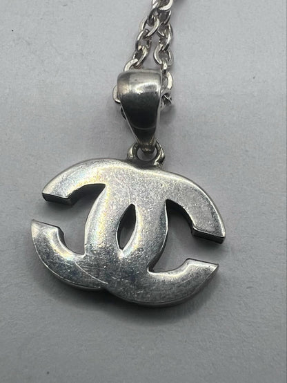 Quality 925 Sterling Silver CC Pendant & Chain Set - 5.22 Grams