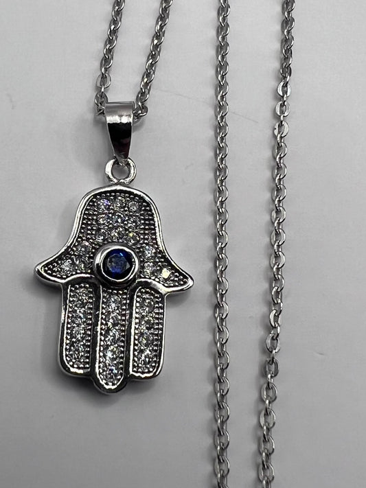 Quality 925 Sterling Silver Stone Set Hamsa Hand & Chain - 3.09 Grams