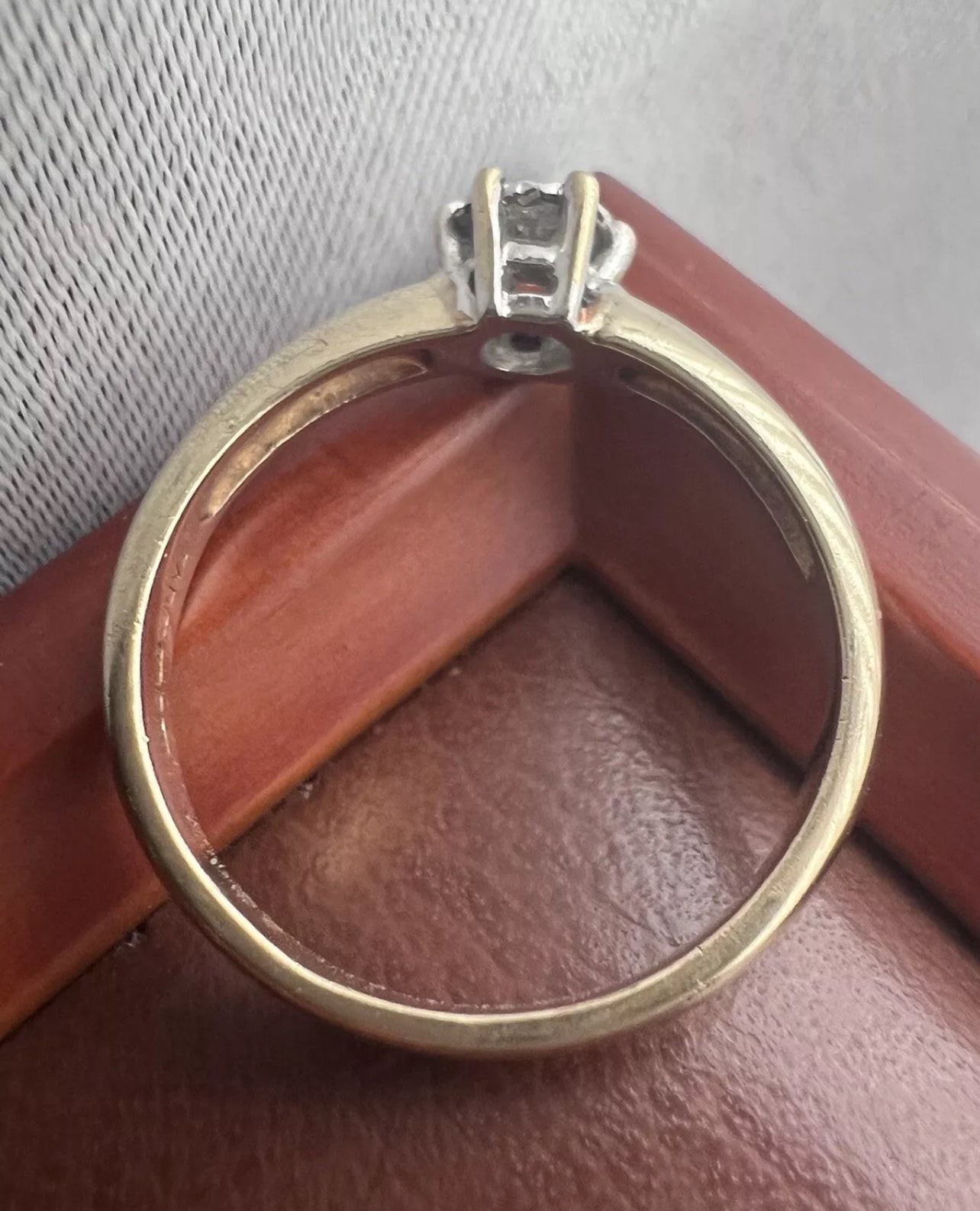 Vintage 9ct Yellow Gold 0.20ct Diamond Set Ring - P