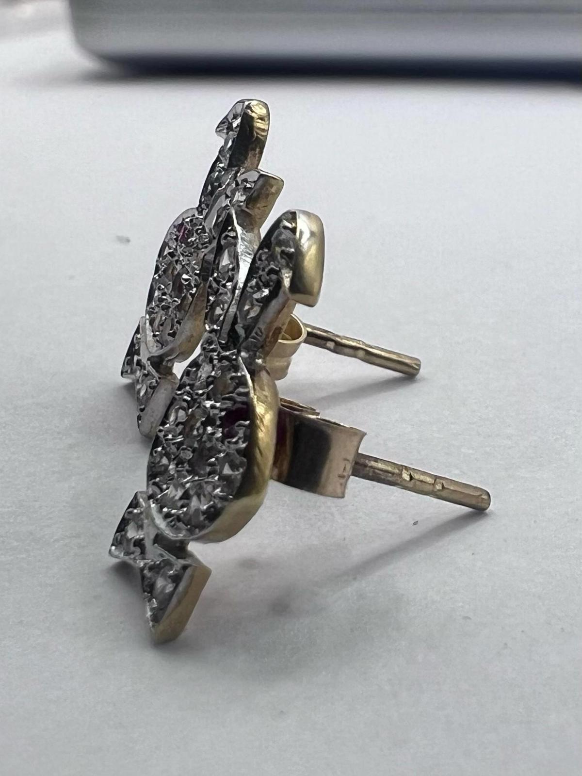 Quality 9ct Yellow Gold Stone Set Bunny Earrings • 1.45 Grams