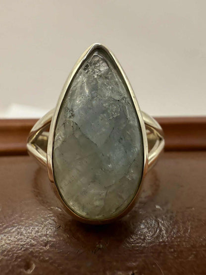 Quality 925 Sterling Silver Aquamarine Crystal Set Ring • Size - Q½ • 5.52 Grams