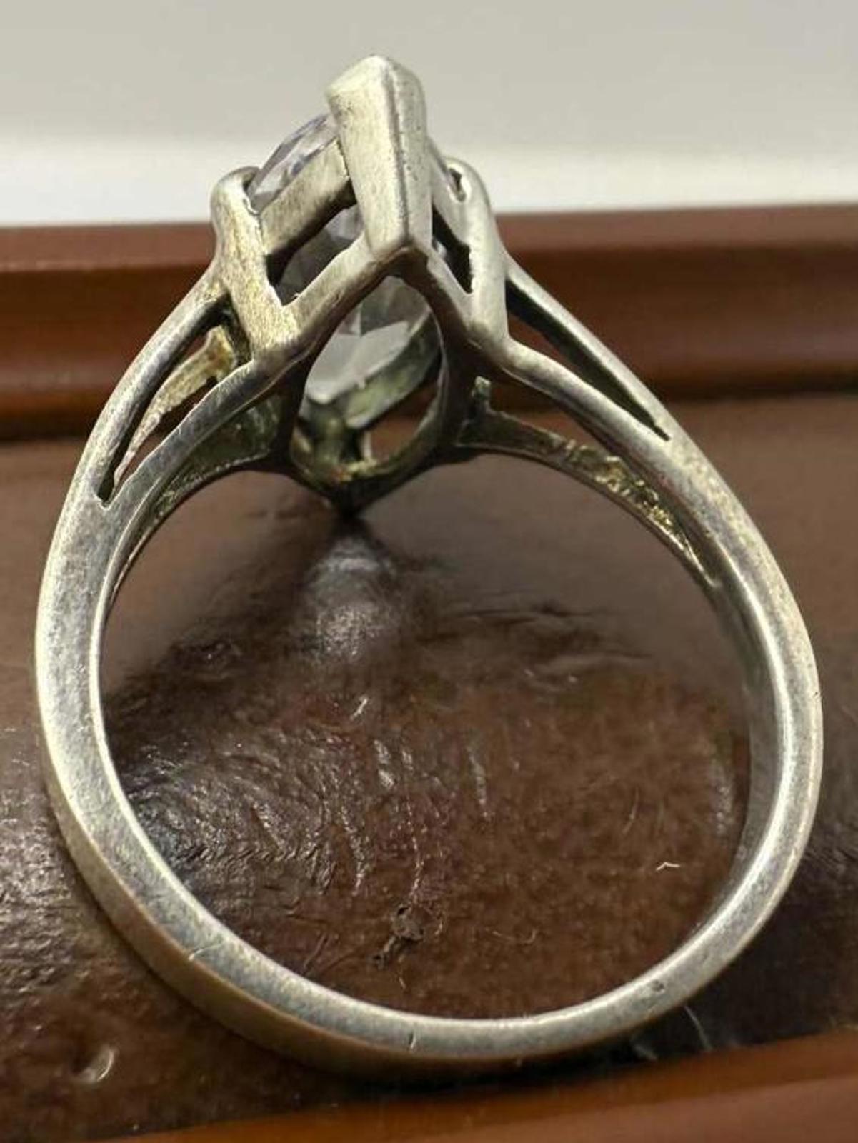 Quality 925 Sterling Silver Stone Set Ring • Size - N • 3.61 Grams