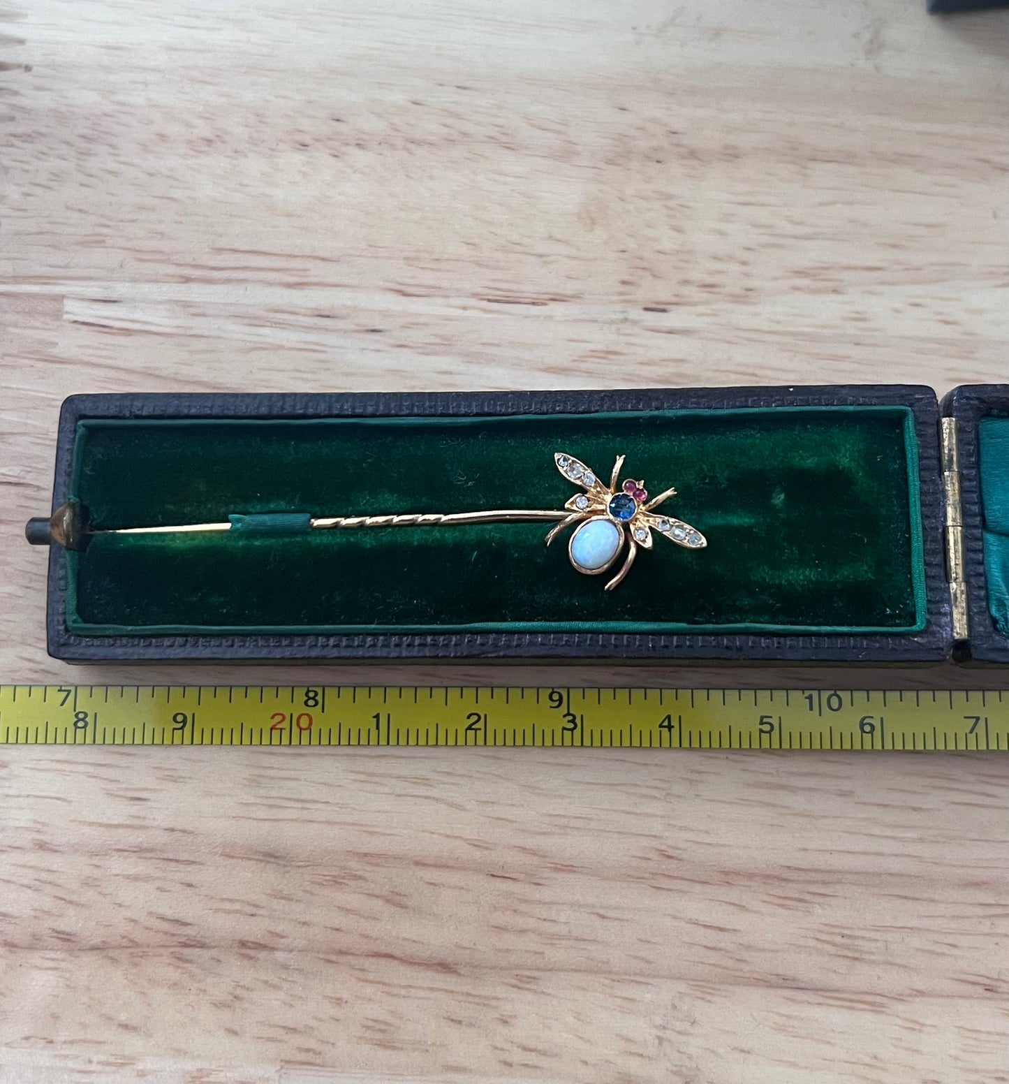 Antique 18ct Yellow Gold Diamond & Opal Bee Stick Pin - 1.63 Grams