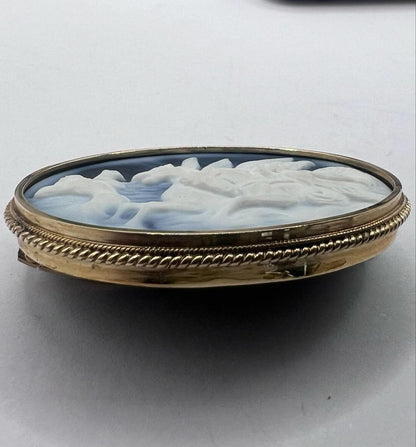 Vintage 9ct Yellow Gold Hand Carved Cameo Brooch - 11.99 Grams