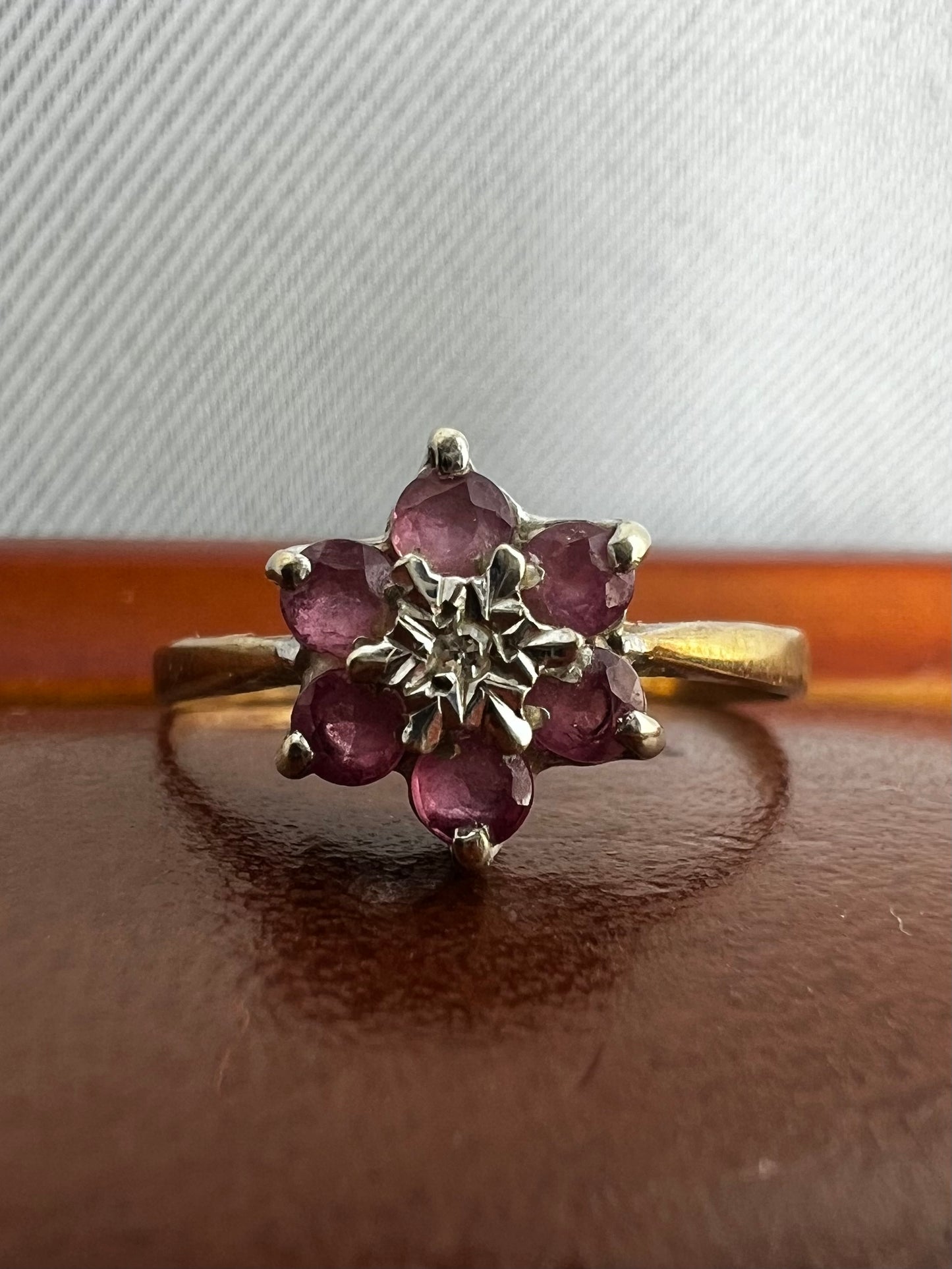 Vintage 9ct Yellow Gold Ruby & Diamond Flower Ring ~ 1.33 Grams ~ Size - O