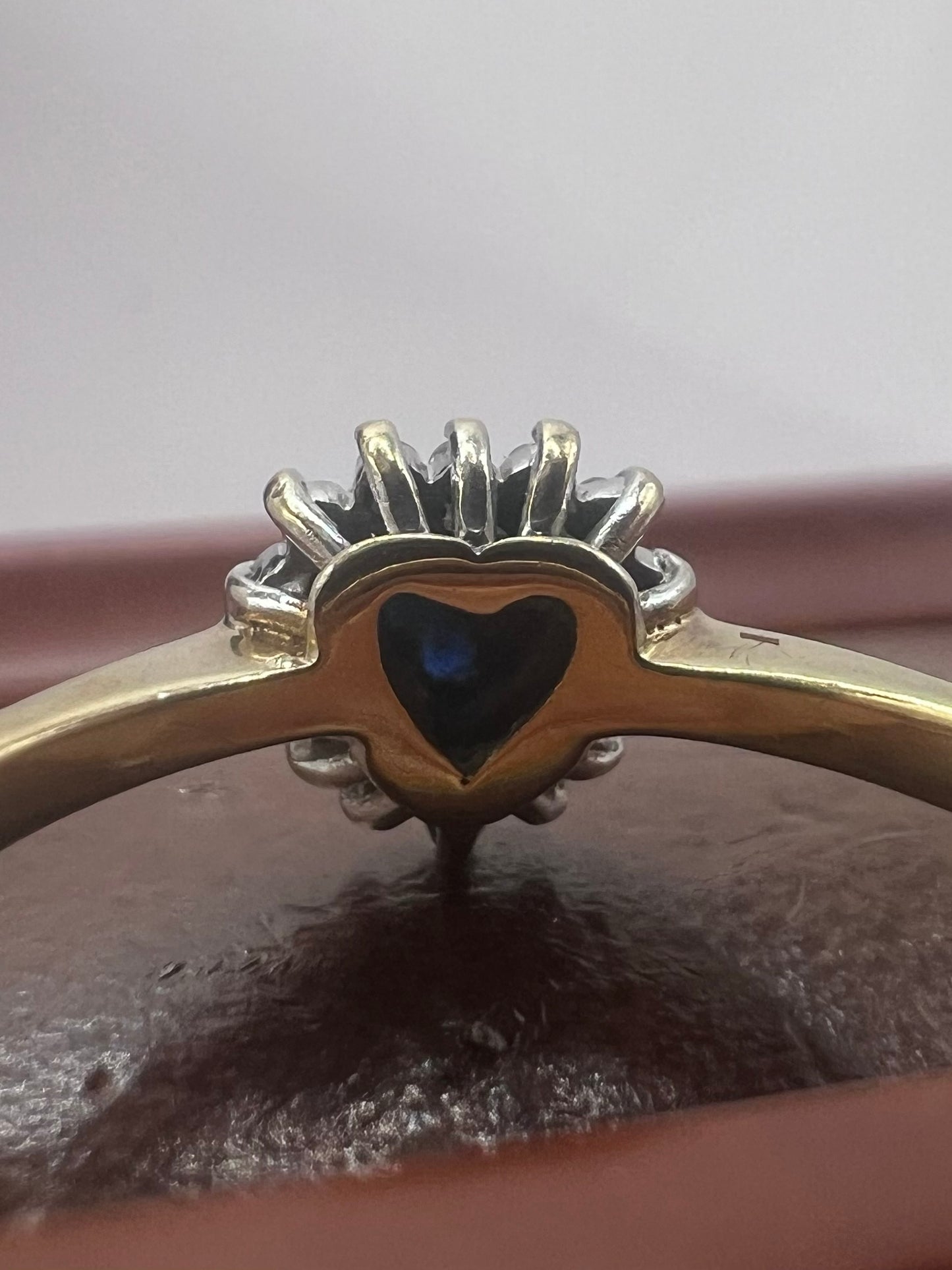 Quality 9ct Yellow Gold Sapphire & Diamond Ring & Earrings Set - L
