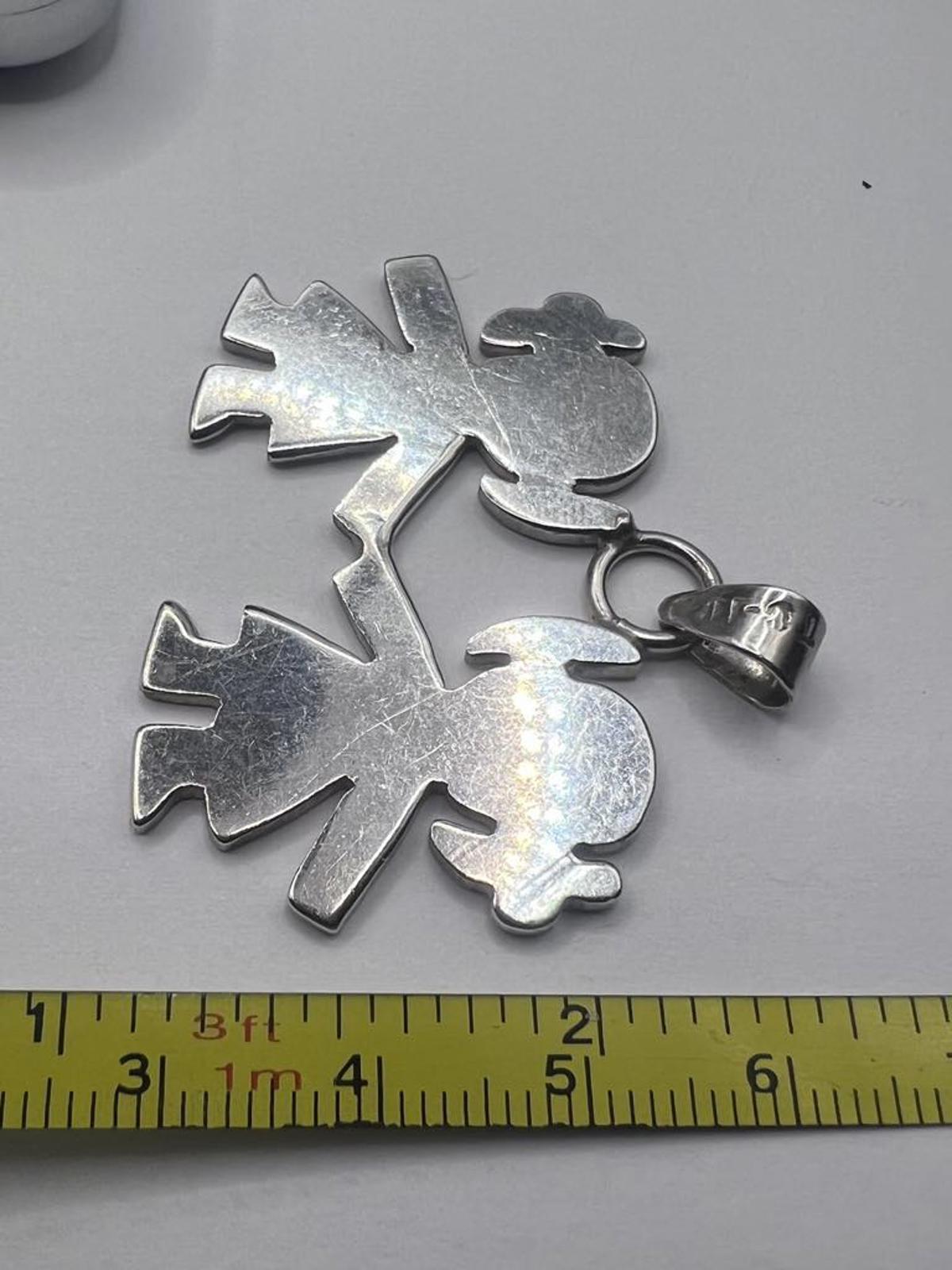 Quality 925 Sterling Silver Sisters Pendant  - 11.21 Grams