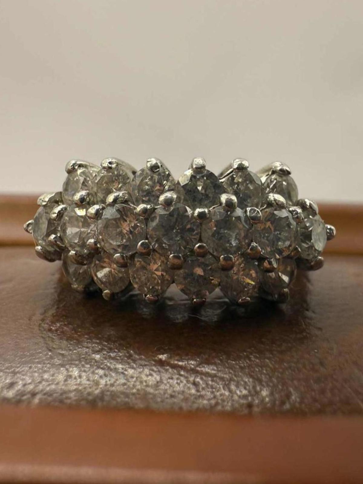 Quality 925 Sterling Silver Clear Stone Cluster Ring  • Size - P • 3.96 Grams