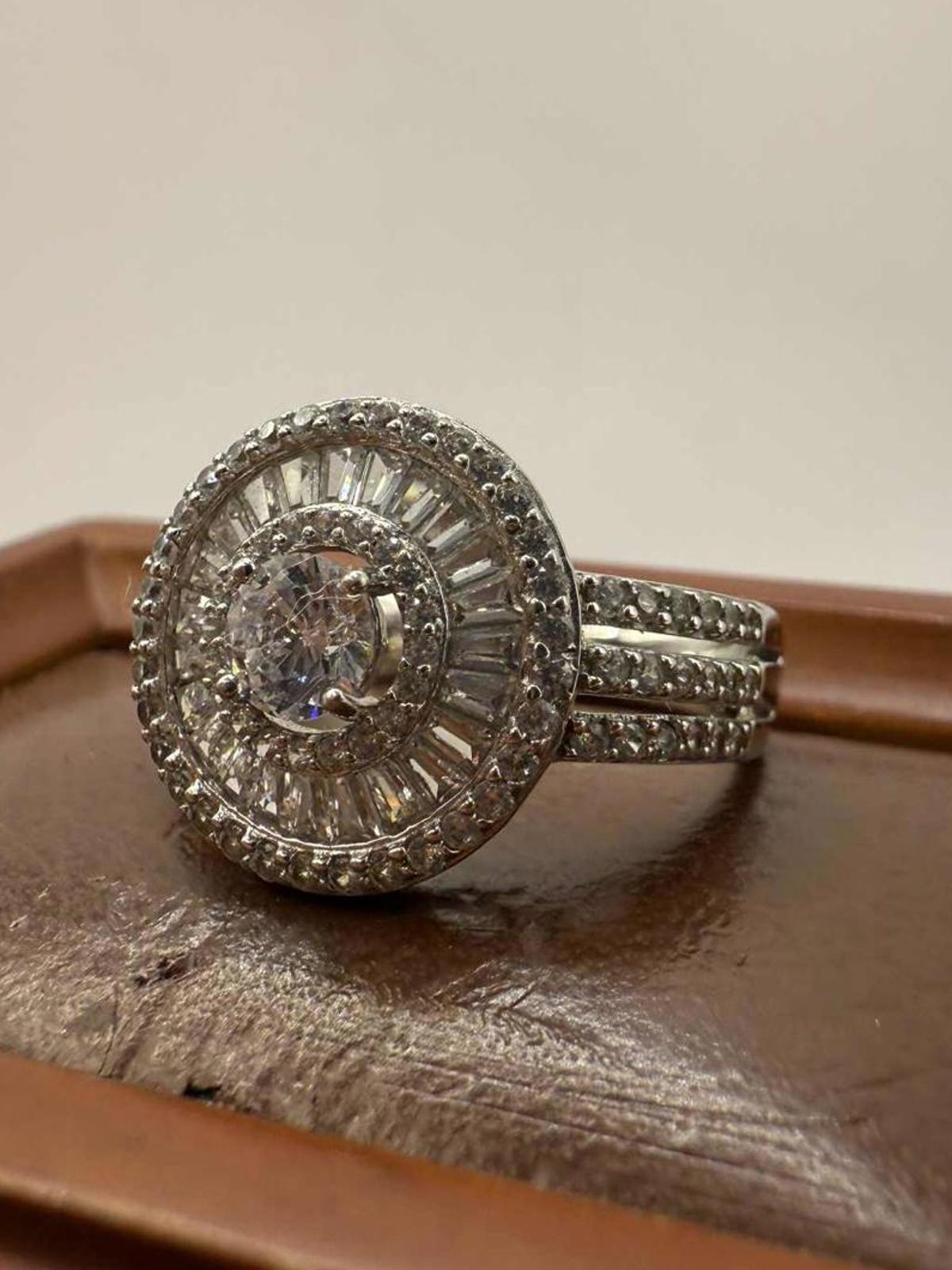 Quality 925 Sterling Silver White Stone Cluster Ring • Size - U • 5.14 Grams