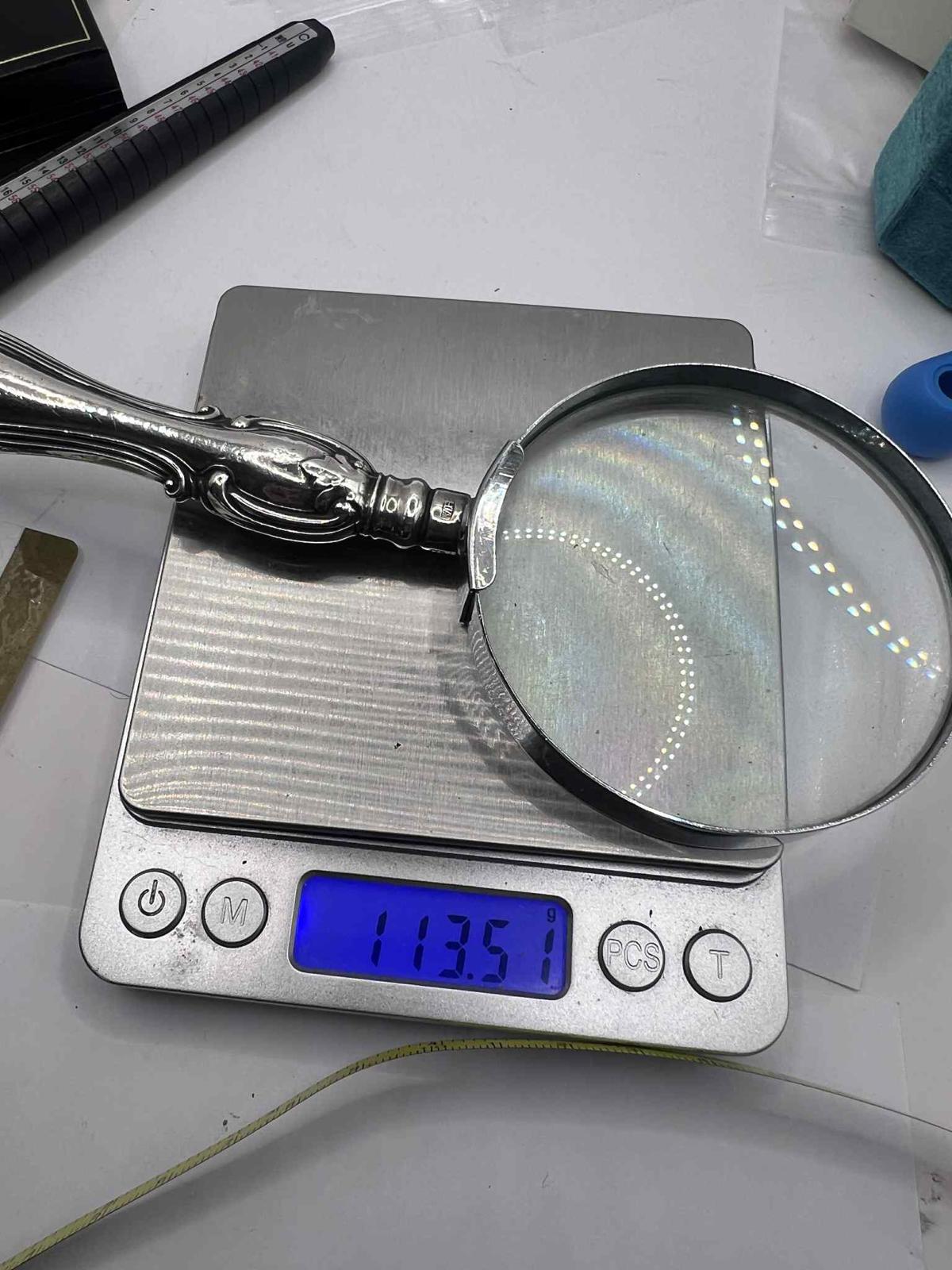 Antique Decorative Magnifying Glass with Ornate Silver Handle - 113.51 Grams