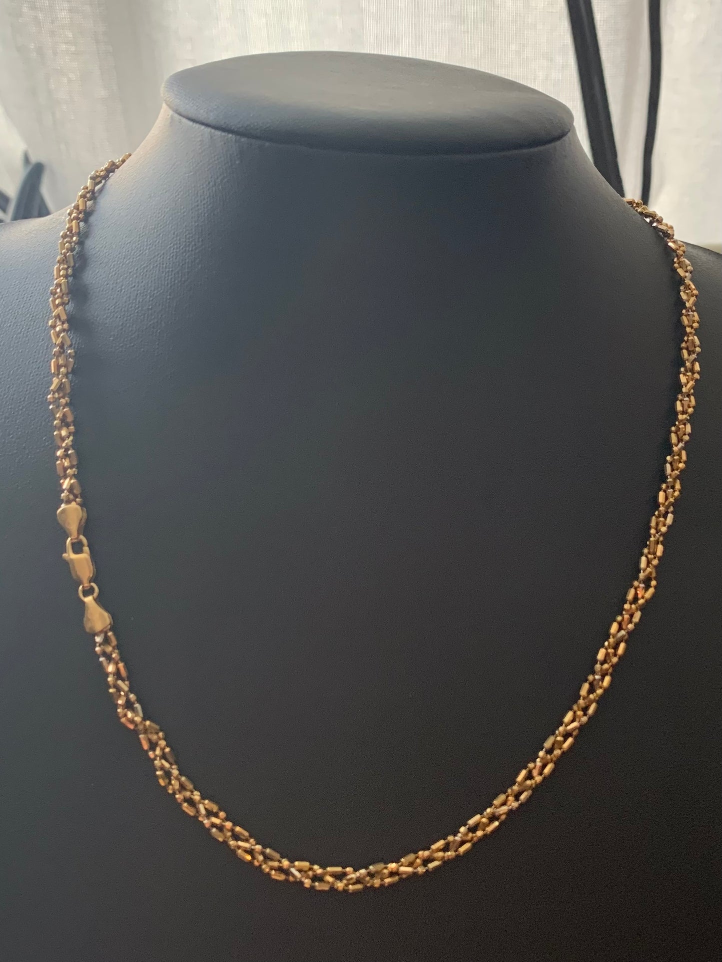 Unique 18ct Italian Fancy Link Necklace - 18.5” - 12.80 Grams