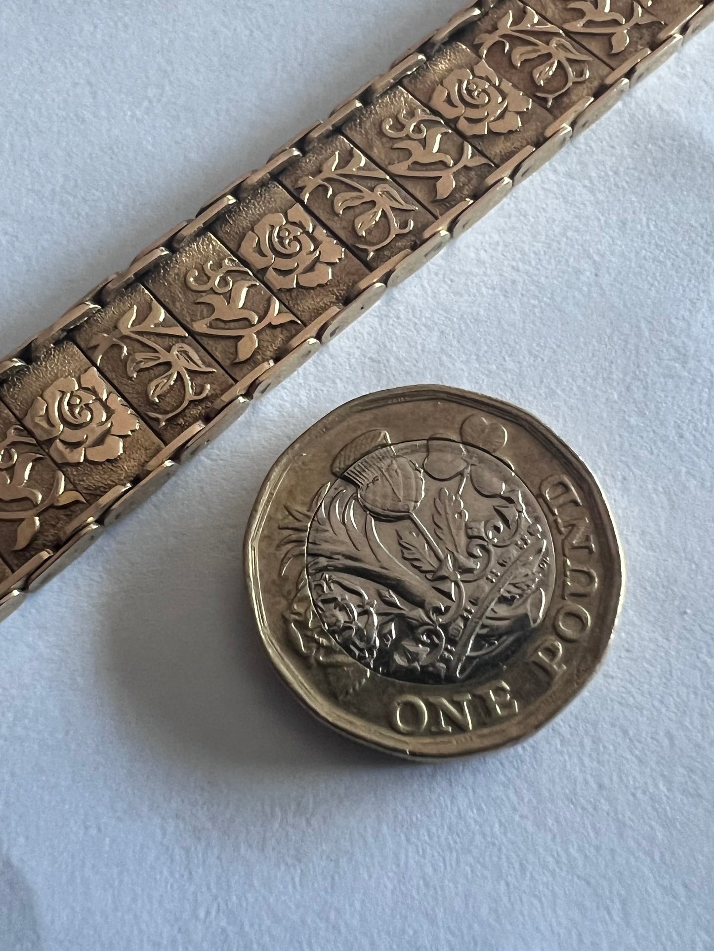 Vintage 9ct Yellow Gold Floral Engraved Gate Bracelet • 20.73 Grams