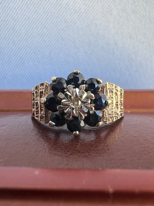 Vintage 9ct Yellow Gold Sapphire & Diamond Ring - P½