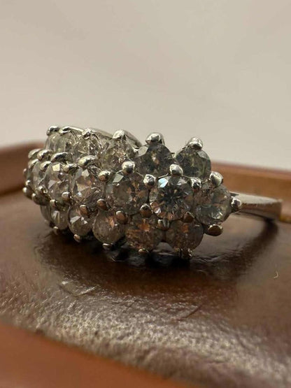 Quality 925 Sterling Silver Clear Stone Cluster Ring  • Size - P • 3.96 Grams