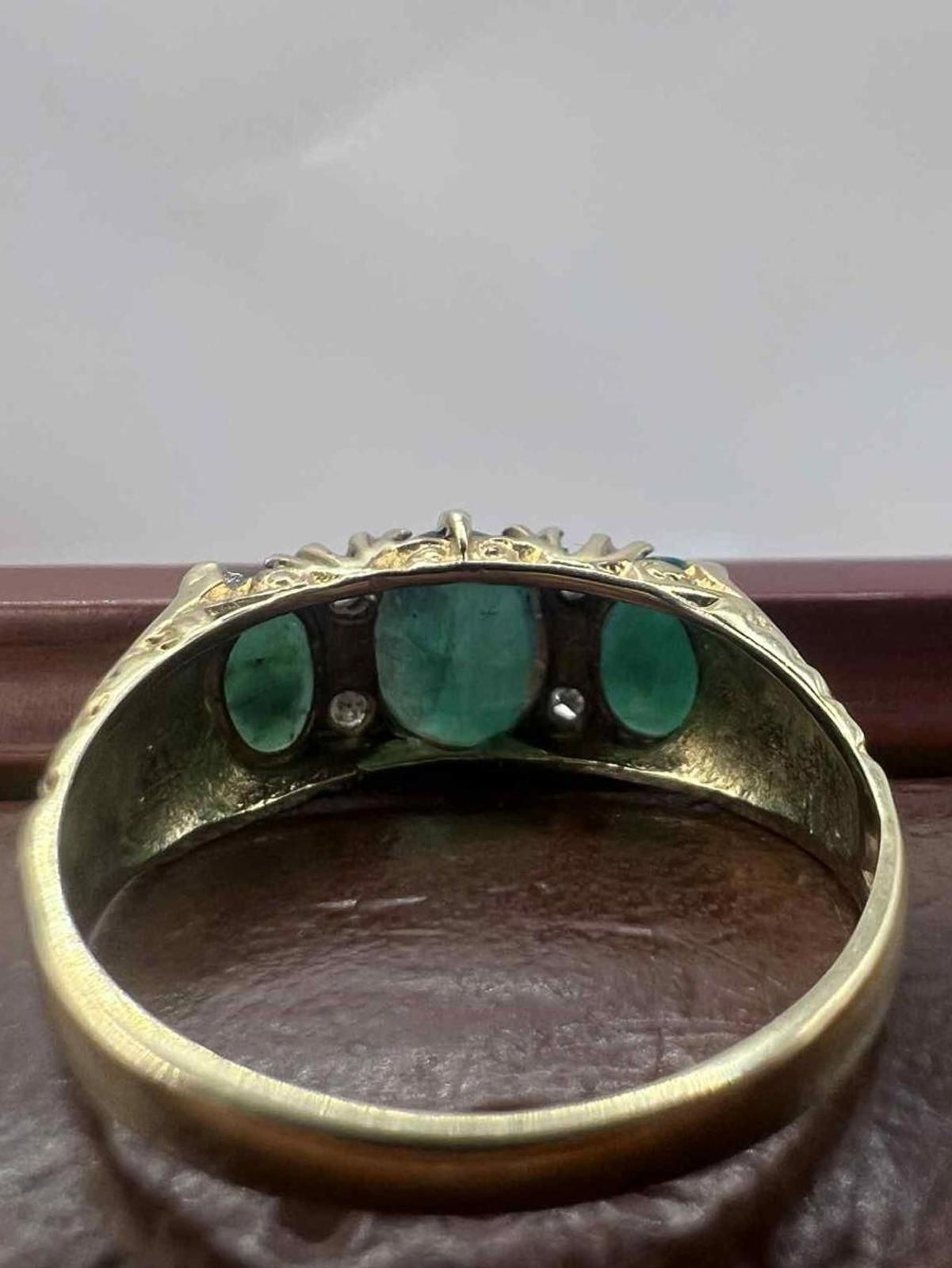 Vintage 9ct Yellow Gold Emerald & Diamond Trilogy Ring • 2.93 Grams • Size - P