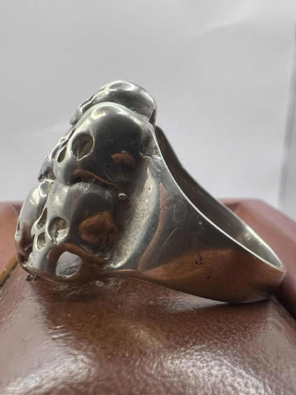 Quality 925 Sterling Silver Skull Ring • 10.68 Grams • Size - T