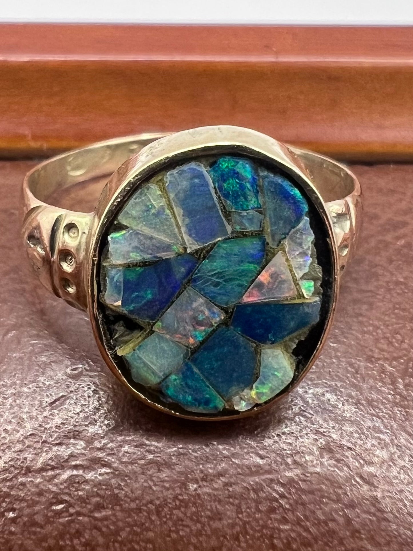 Antique 9ct Yellow Gold Opal Mosaic Ring - K½