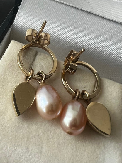 Leigh M Fotheringham 9ct Opal & Peach Pearl Earrings
