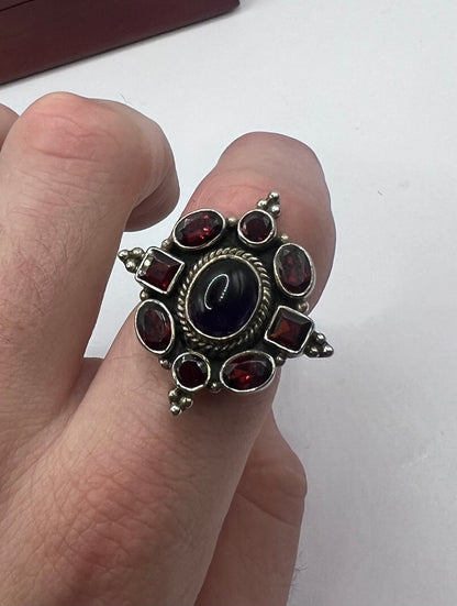 Unique 925 Sterling Silver Indian Amethyst & Garnet Ring • Size - P½