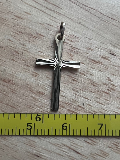 Vintage 9ct Yellow Gold Diamond Cut Cross Charm - 0.45 Grams