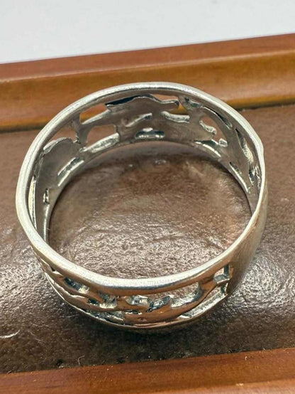 Quality 925 Sterling Silver Dolphin Ring • Size - U • 3.62 Grams