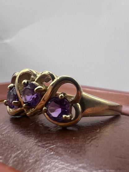 Quality 9ct Yellow Gold Amethyst Set Heart Ring - Q
