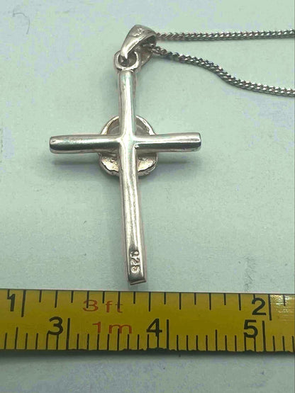 Quality 925 Sterling Silver Stone Set Cross Pendant & Chain - 3.98 Grams