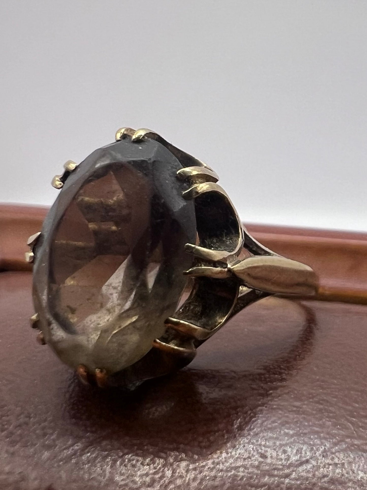 Vintage 9ct Yellow Gold Smokey Quartz Ring - P½