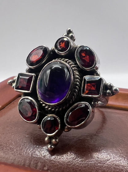 Unique 925 Sterling Silver Indian Amethyst & Garnet Ring • Size - P½