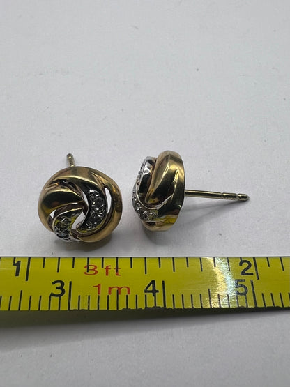 Quality 9ct Yellow Gold Diamond Chip Stud Earrings • 2.18 Grams