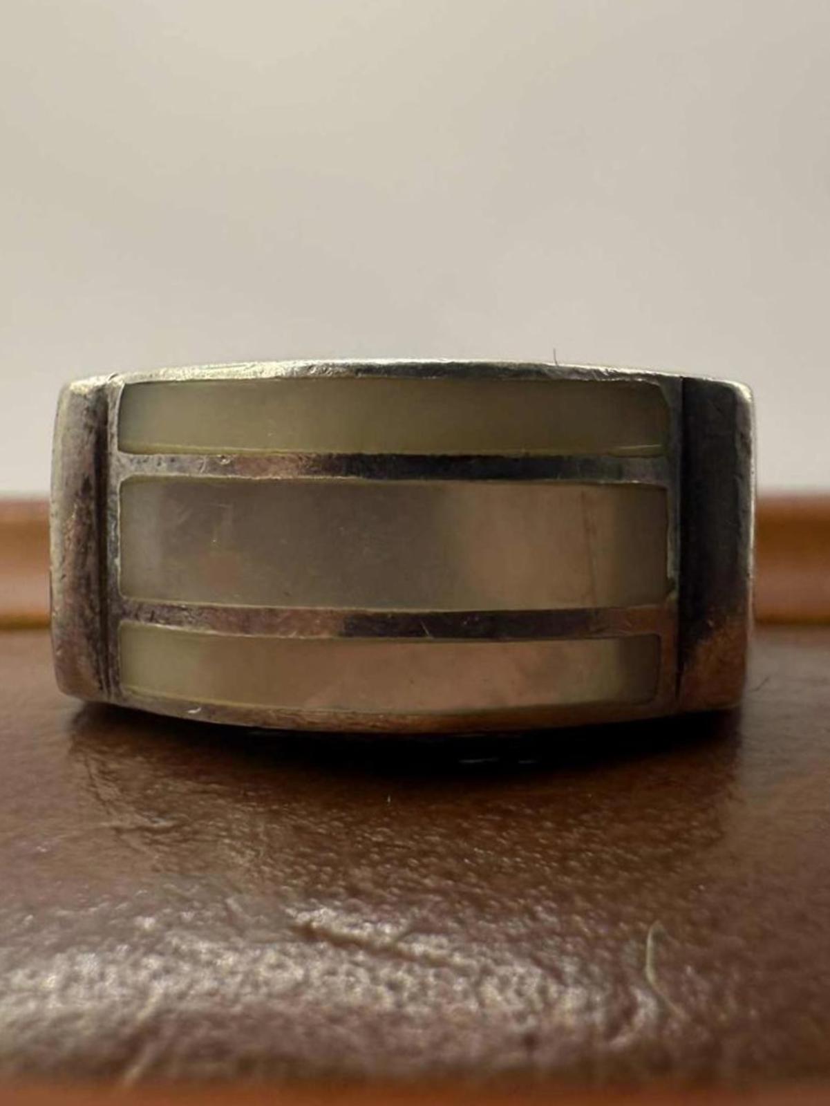 Quality 925 Sterling Silver Stone Inlayed Ring • Size - P½  • 5.86 Grams