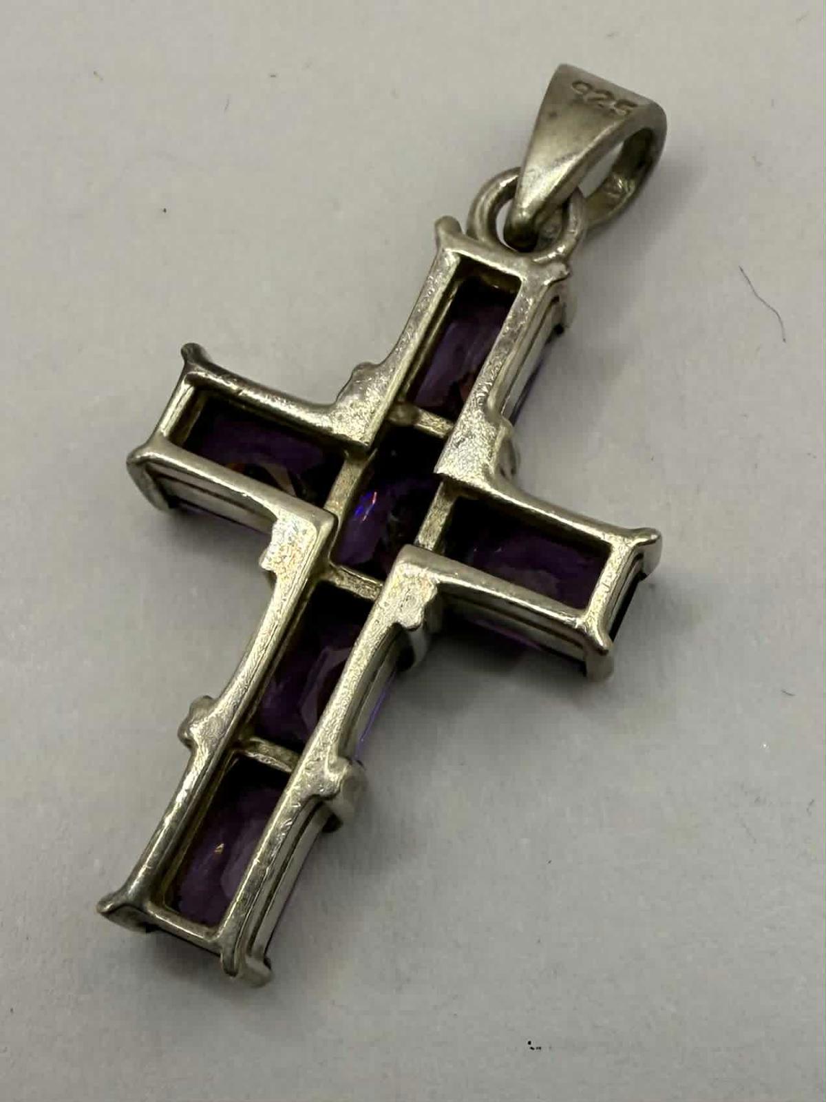 Quality 925 Sterling Silver Amethyst Set Cross Pendant • 4.28 Grams