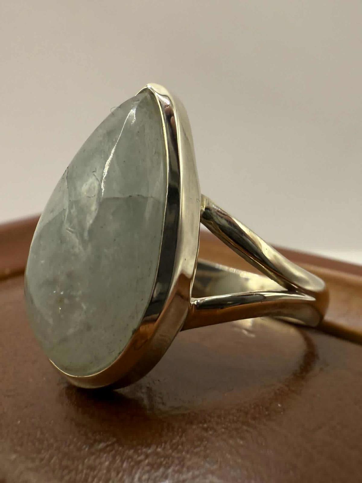 Quality 925 Sterling Aquamarine Crystal Set Ring • Size - P • 5.81 Grams