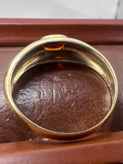 Vintage 9ct Yellow Gold Garnet Set Ring - U
