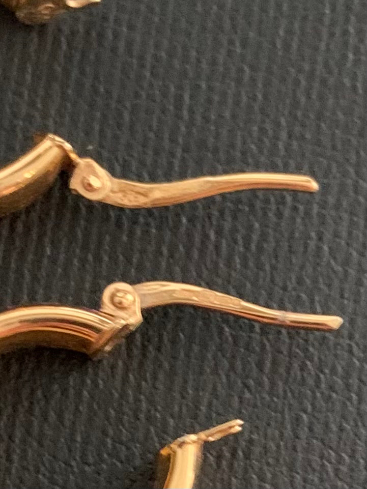 Unique 9ct Yellow Gold Infinity Dangle Earrings ~ 2.45 Grams