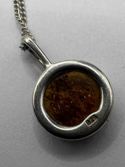 Quality 925 Sterling Silver Amber Pendant & Chain Set • 2.82 Grams