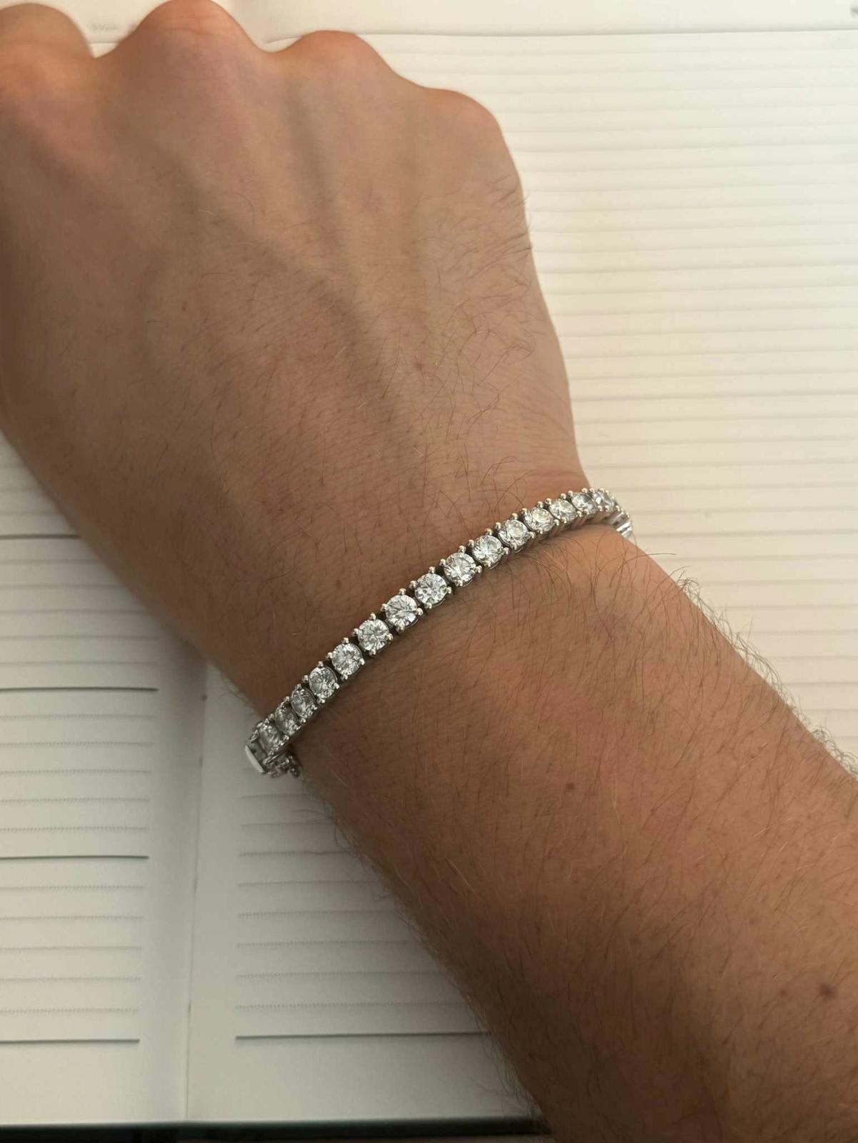 Elegant 14k White Gold 9.25ct Diamond Tennis Bracelet - 15.10 Grams - 7"
