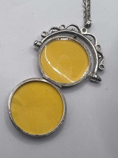 Vintage 925 Sterling Silver Locket & Chain Set - 20 Inch - 6.25 Grams