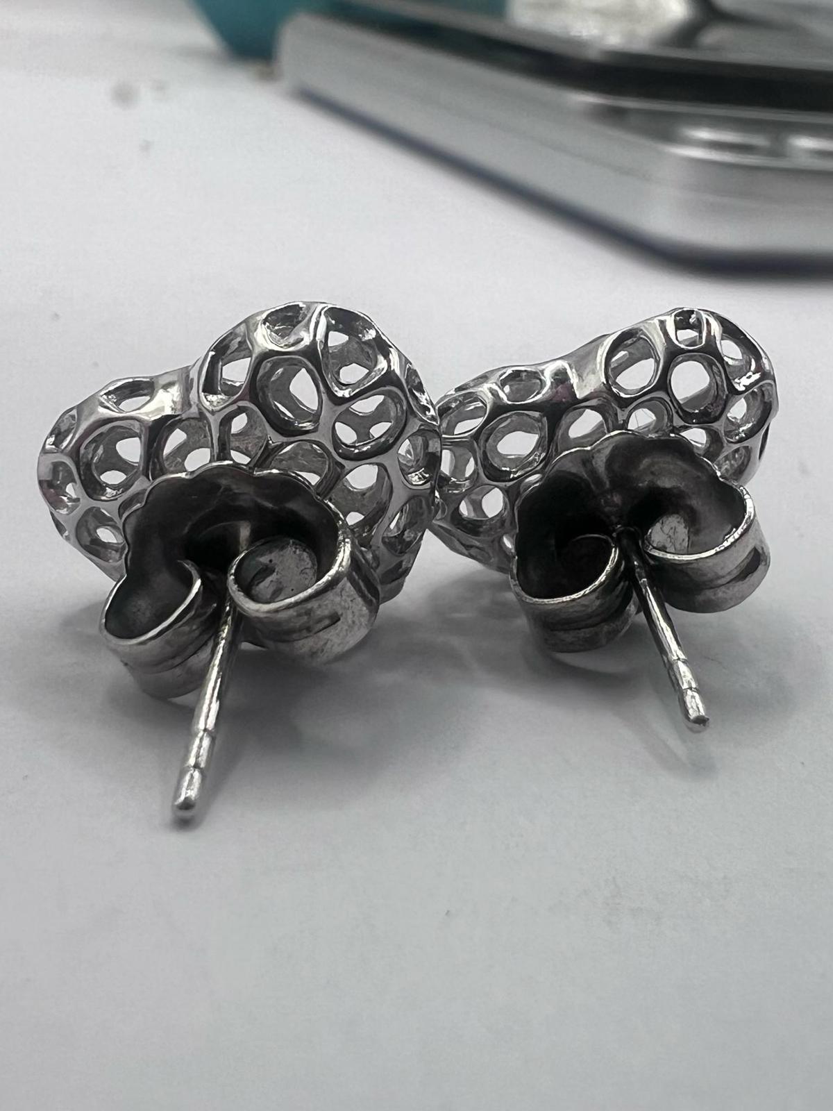 Quality 925 Sterling Silver Heart Earrings - 3.95 Grams
